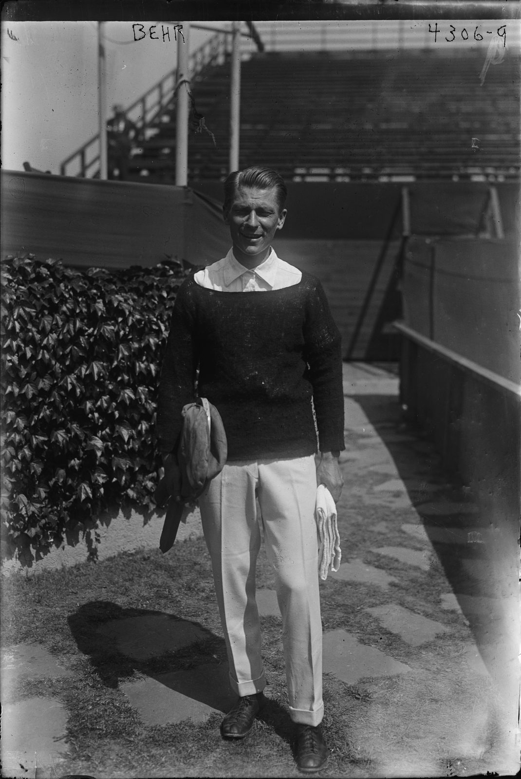 Karl Behr, survivor